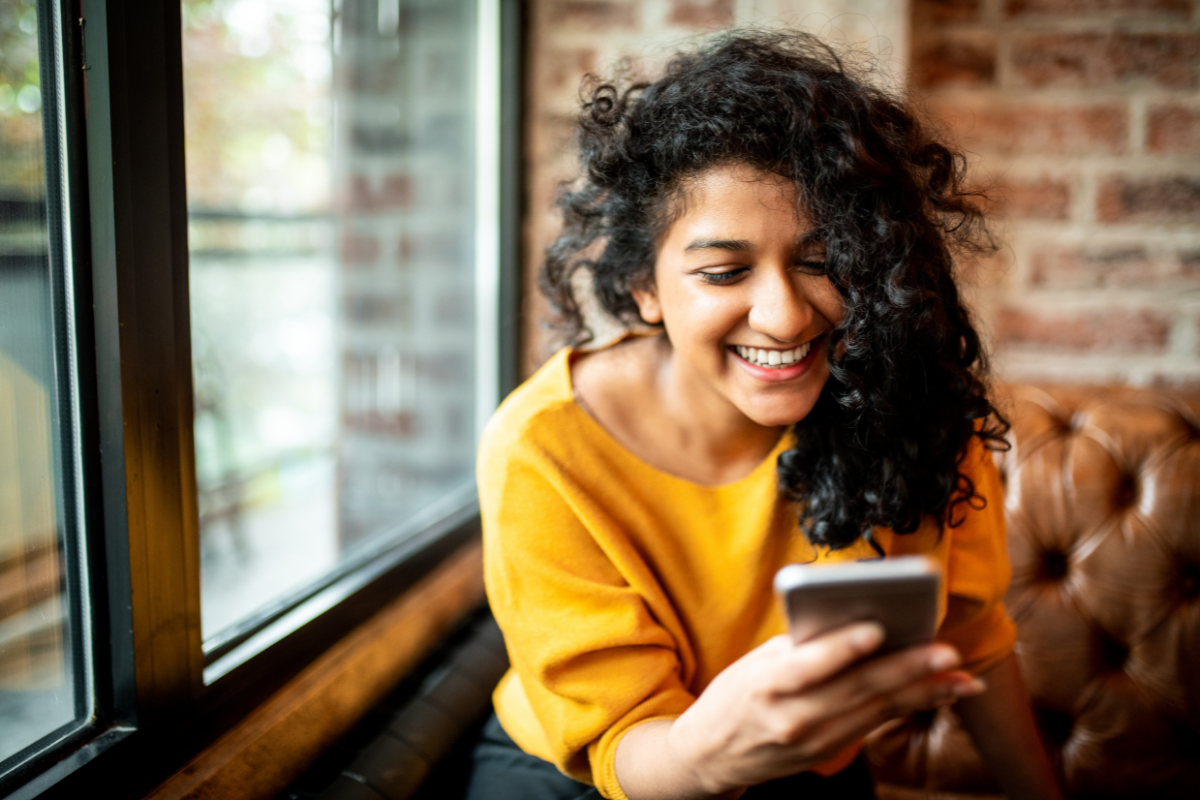 Read more about the article What is Visual IVR?